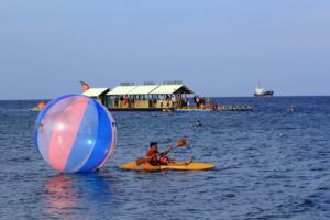 pantai bangsring dolanoo