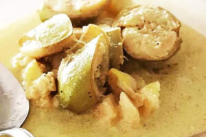 gulai pisang bengkulu